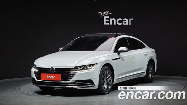 Volkswagen Arteon 2.0 TDI Premium - фото 0