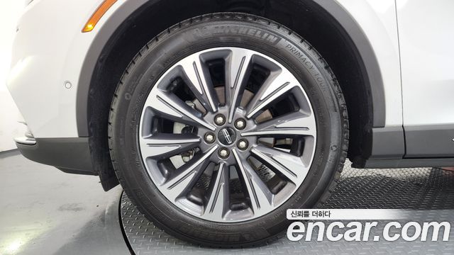 Lincoln Corsair 2.0 Reserve AWD - фото 4