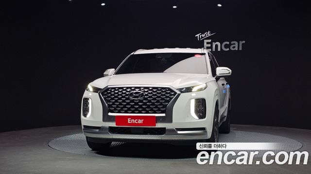Hyundai Palisade Diesel 2.2 2WD Calligraphy - фото 2