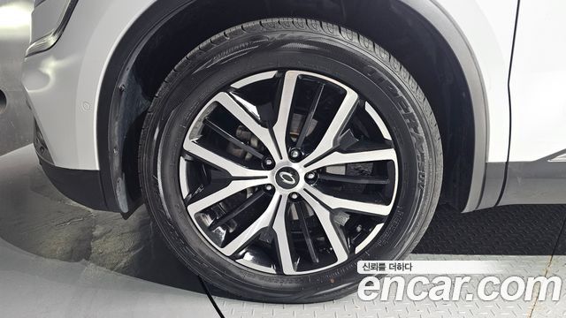 Renault Samsung QM6 Новый 2.0 LPe RE Signature 2WD - фото 4