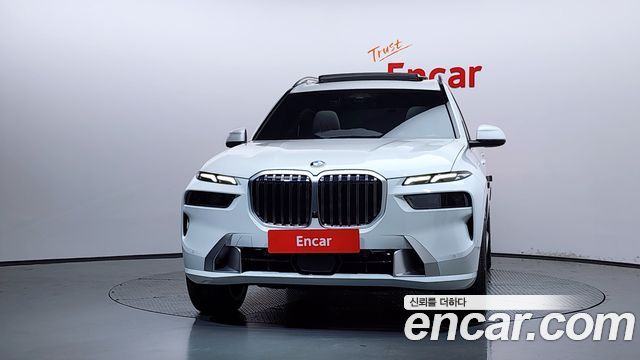 BMW X7 G07 xDrive 40i Design Pure Excellence 6-Seater - фото 2
