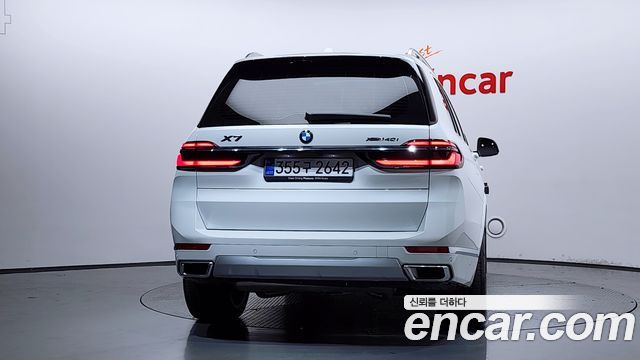 BMW X7 G07 xDrive 40i Design Pure Excellence 6-Seater - фото 3