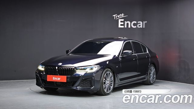 BMW 5-Series G30 530i xDrive M Sport Package Plus - фото 0