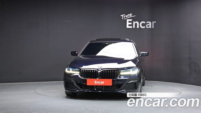 BMW 5-Series G30 530i xDrive M Sport Package Plus - фото 2