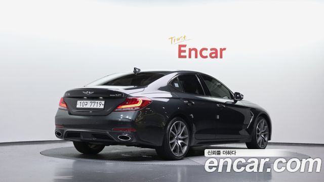 Genesis G70 2.0T AWD Sport Package - фото 1