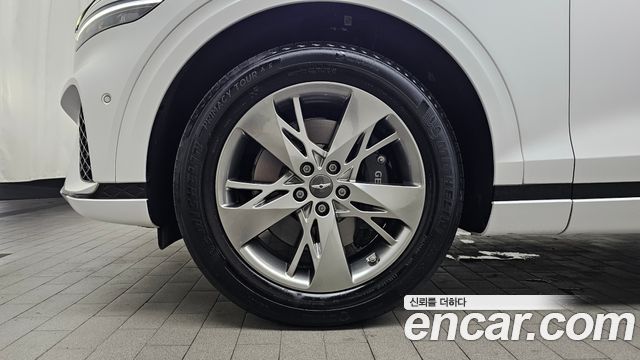 Genesis GV70 2.5T Gasoline AWD - фото 4