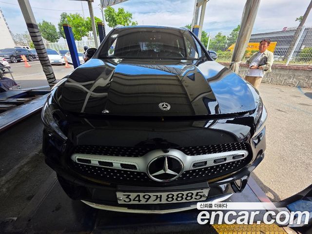 Mercedes-Benz GLA-Class H247 GLA250 4MATIC - фото 0