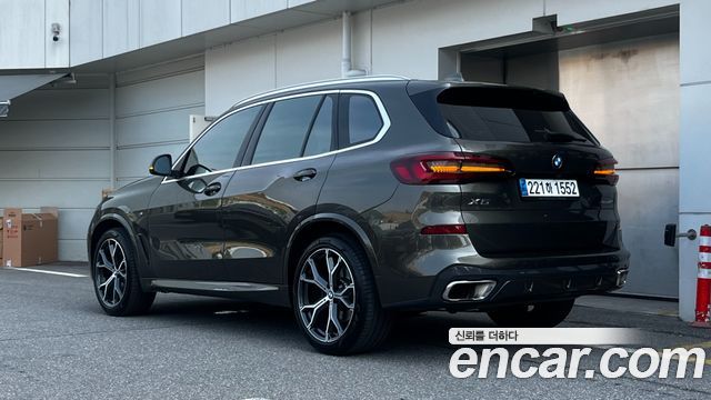 BMW X5 G05 xDrive 40i M Sport - фото 1