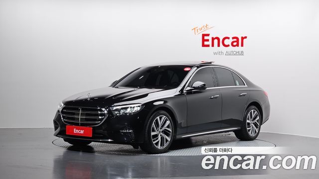 Mercedes-Benz E-Class W214 E220d 4MATIC Exclusive - фото 0
