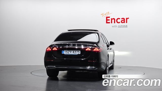 Mercedes-Benz E-Class W214 E220d 4MATIC Exclusive - фото 3