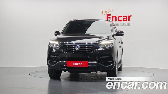 SsangYong Rexton G4 Diesel 2.2 2WD Luxury - фото 2