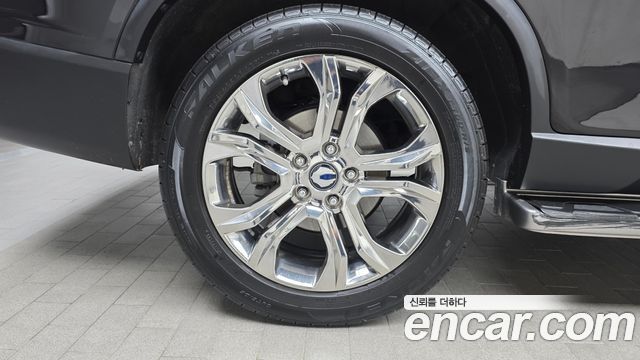 SsangYong Rexton G4 Diesel 2.2 2WD Luxury - фото 4