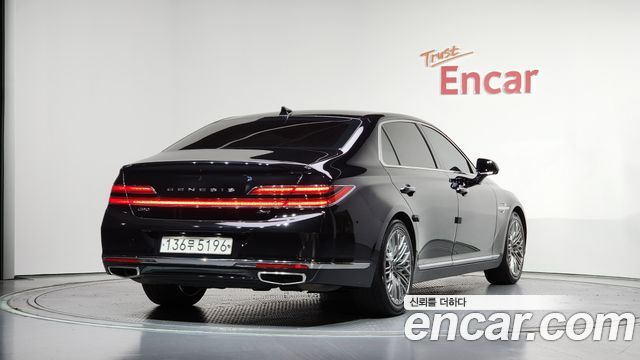Genesis G90 3.3 T AWD Premium - фото 1