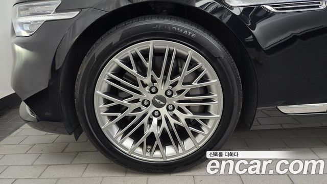 Genesis G90 3.3 T AWD Premium - фото 4