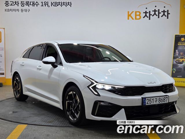 Kia K5 Новый 3-го поколения 2.0 LPi Noblesse - фото 1