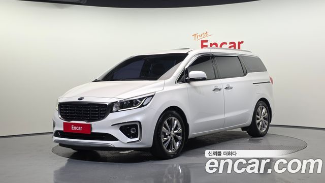 Kia Carnival Новый 9-Seater Prstige - фото 0