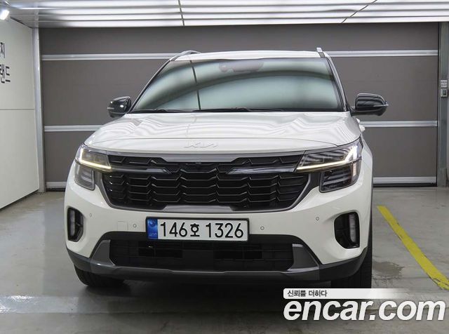 Kia Seltos Новый Gasoline 2.0 4WD Signature - фото 1