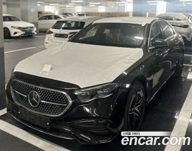 Mercedes-Benz E-Class W214 E300 4MATIC AMG Line - фото 1