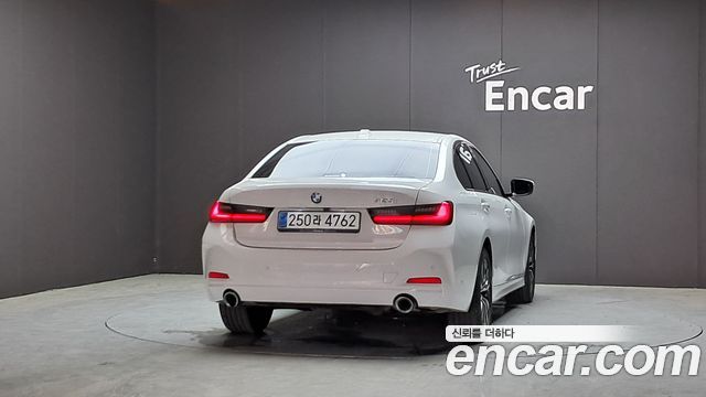 BMW 3-Series G20 320i - фото 3