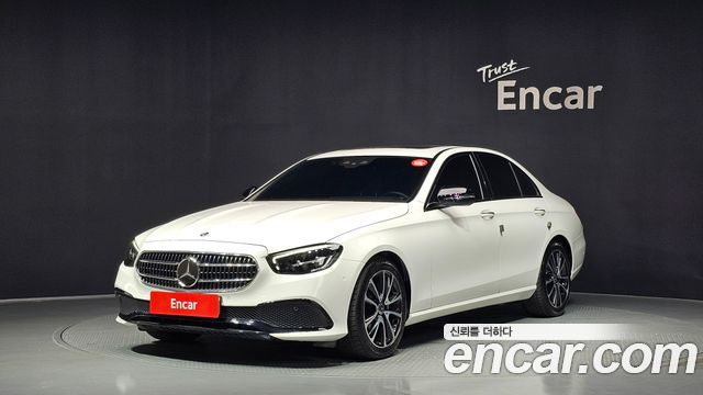 Mercedes-Benz E-Class W213 E250 Avantgarde - фото 0