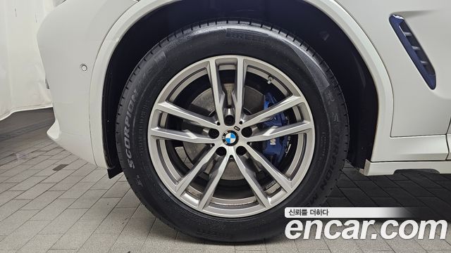 BMW X4 G02 xDrive20d M Sport - фото 4