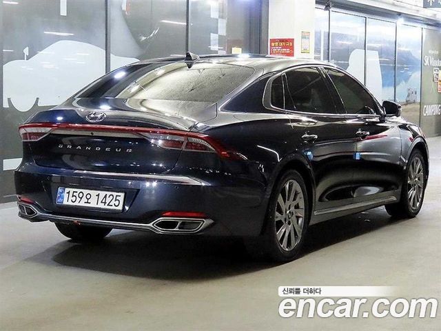 Hyundai Grandeur Новый IG, гибрид Calligraphy - фото 1