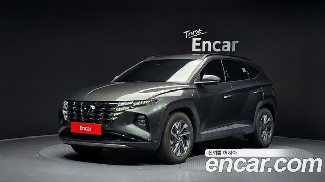 Hyundai Tucson NX4, гибрид Inspiration 4WD - фото 0