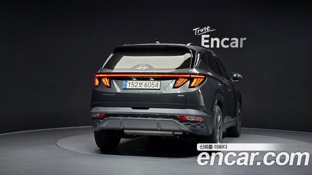Hyundai Tucson NX4, гибрид Inspiration 4WD - фото 3