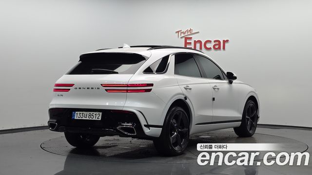 Genesis GV70 2.5T Gasoline 2WD - фото 0