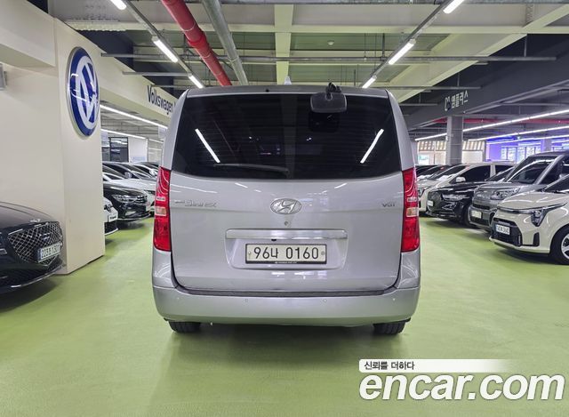 Hyundai Starex Новый Van 3-Seater Smart - фото 3