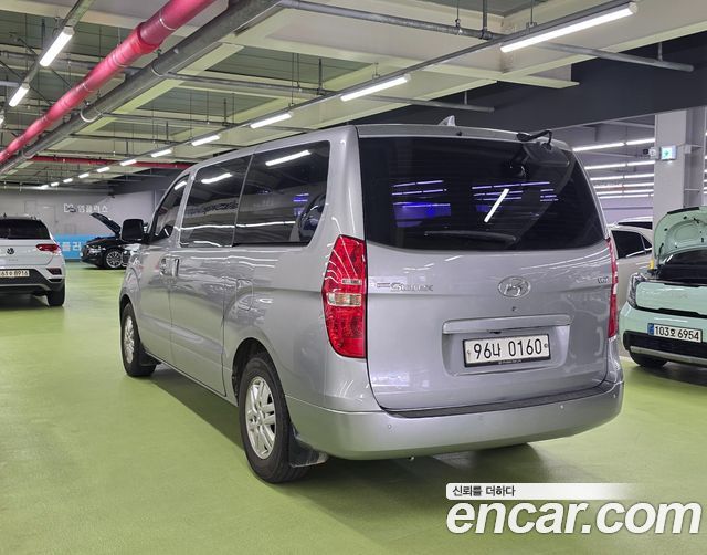 Hyundai Starex Новый Van 3-Seater Smart - фото 4