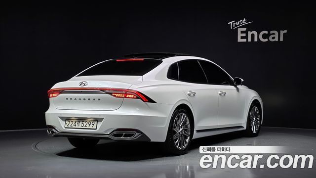 Hyundai Grandeur Новый IG 2.5 Calligraphy - фото 1