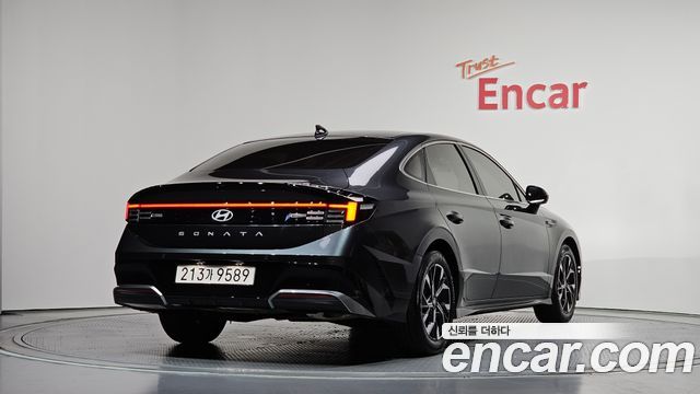 Hyundai Sonata DN8 2.0 Exclusive - фото 1