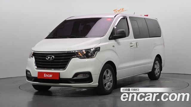 Hyundai Starex Новый Wagon 12-Seater Modern - фото 0