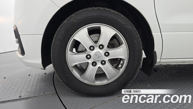Hyundai Starex Новый Wagon 12-Seater Modern - фото 4