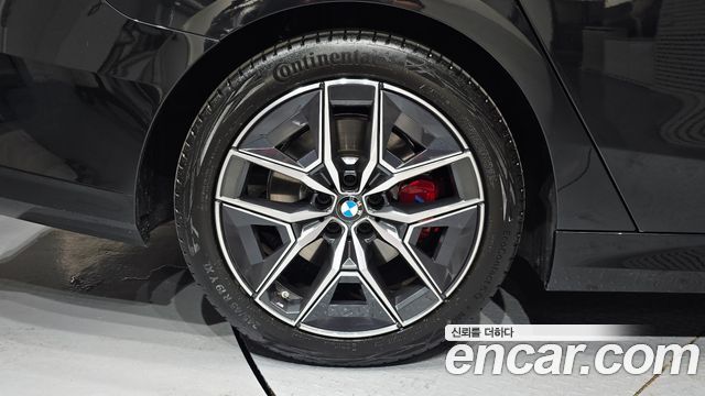 BMW 5-Series G60 520i Special Edition - фото 4