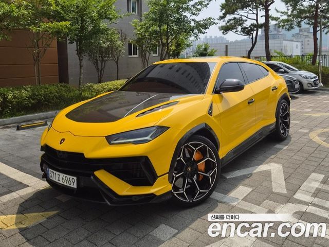 Lamborghini Urus 4.0 V8 Performante - фото 0