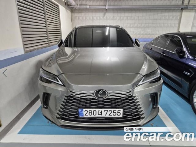 Lexus RX 5-го поколения Luxury - фото 0