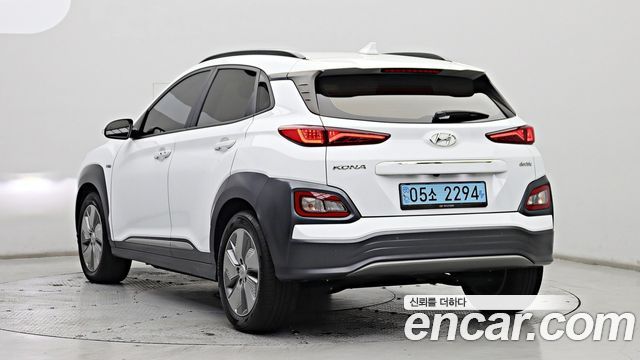 Hyundai Kona Premium - фото 3
