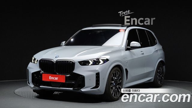BMW X5 G05 xDrive 50e M Sport - фото 0