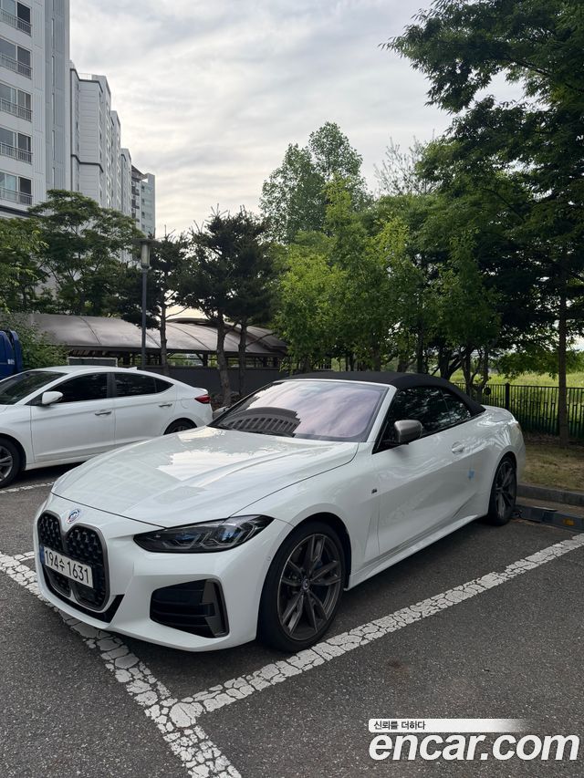 BMW 4-Series G22 M440i xDrive Convertible - фото 0