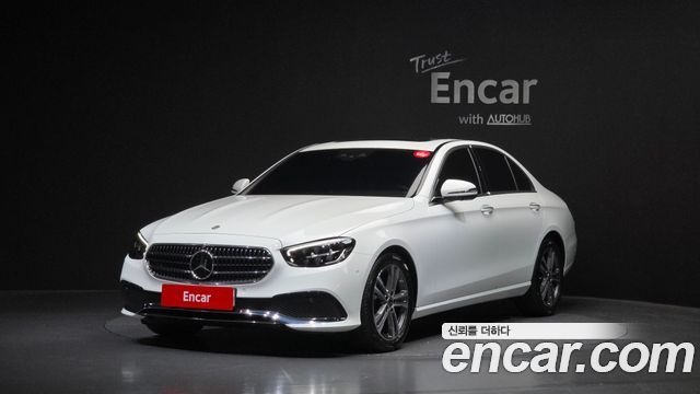 Mercedes-Benz E-Class W213 E250 Avantgarde - фото 0
