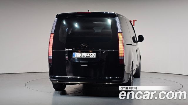 Hyundai Staria HEV 1.6 Lounge 9-Seater Inspiration - фото 2