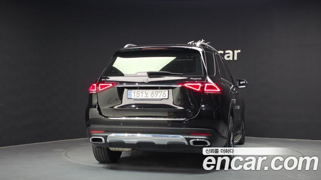 Mercedes-Benz GLE-Class W167 GLE300d 4MATIC - фото 3