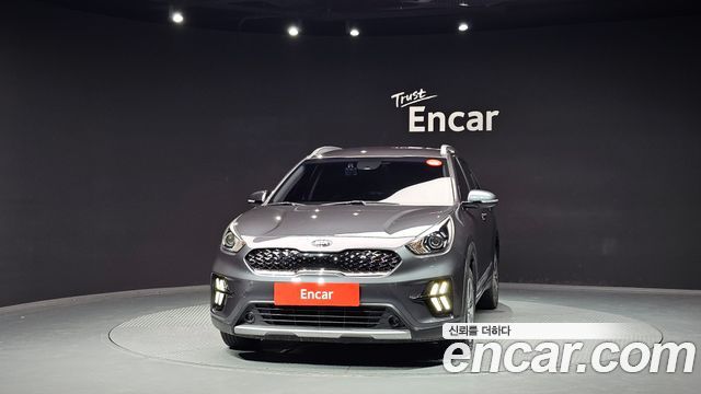 Kia Niro Новый 1.6 HEV Luxury - фото 2