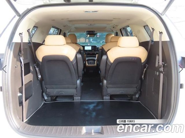 Kia Carnival 4-го поколения 9-Seater Noblesse - фото 4