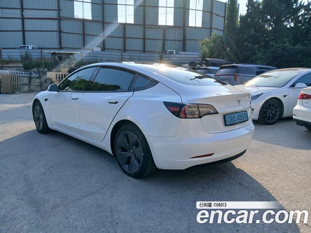 Tesla Model 3 Long Range AWD - фото 3