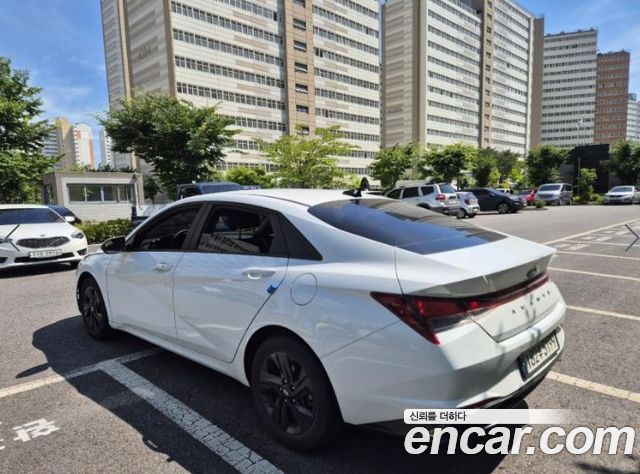 Hyundai Avante CN7, гибрид Modern - фото 3
