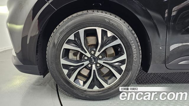Kia Carnival 4-го поколения 9-Seater Prestige - фото 4