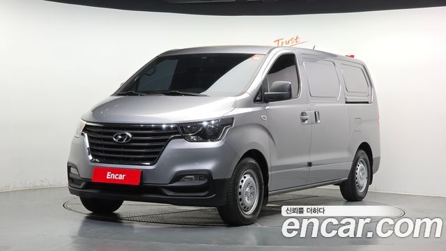 Hyundai Starex Новый Van 3-Seater Style - фото 0